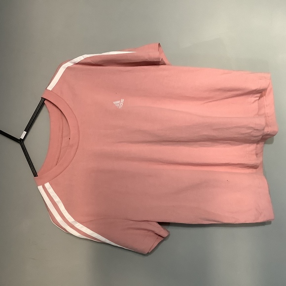 Adidas Cropped Round Neck T Shirt - Size S (8-10) - Pink & White - P2P 18” - Picture 5 of 8